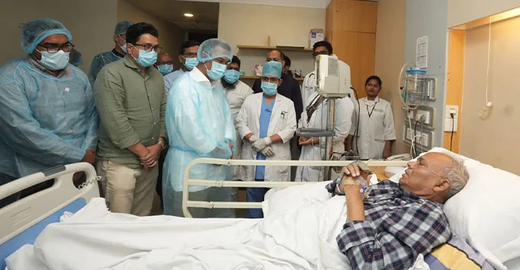 রিজভীকে দেখতে হাসপাতালে তারেক রহমান