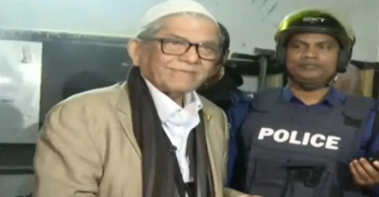 ঠাকুরগাঁওয়ে ভোট দিলেন মির্জা ফখরুল