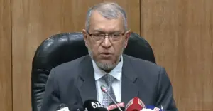 মন্ত্রিপরিষদ সচিব ড. শেখ আব্দুর রশীদের চুক্তির মেয়াদ বাতিল