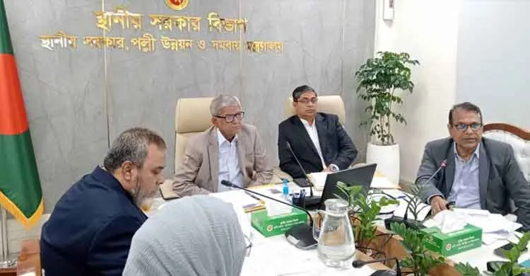 জনগণের ট্যাক্সে চলি, জবাবদিহিতা নিশ্চিত করা নৈতিক দায়িত্ব: স্থানীয় সরকার মন্ত্রী