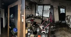 চট্টগ্রামের হালিশহরে বাসায় গ্যাস বিস্ফোরণ: শিশুসহ দগ্ধ ৭