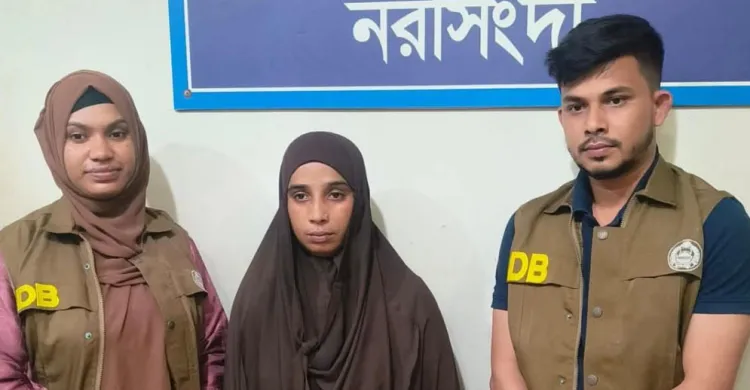 বিপুল পরিমাণ ইয়াবাসহ নারী মাদক কারবারি আটক