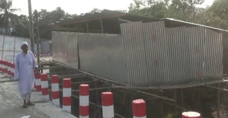 কুমার নদীর পাড়ে রাতারাতি দোকানঘর, হতদরিদ্রের জমি দখলের অভিযোগে উত্তাল নগরকান্দা