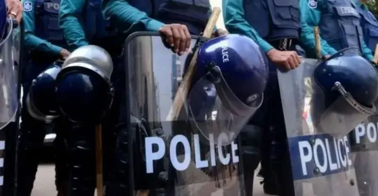 গাজীপুরের আইনশৃঙ্খলার অবনতি ছিনতাই নীরব চাঁদাবাজি