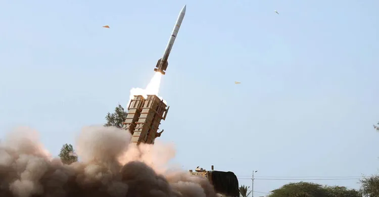 আধ ঘণ্টায় ইসরায়েলে তৃতীয় দফা ক্ষেপণাস্ত্র হামলা ইরানের