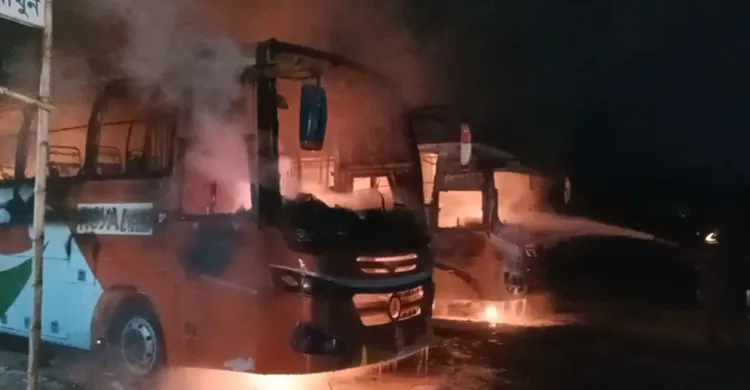 পাম্প ঘিরে চরম অস্থিরতা ও বাসে আগুন, সংঘর্ষে নিহত ১