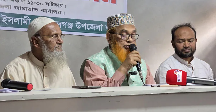 গোবিন্দগঞ্জে জামায়াত নেতা-কর্মীদের বিরুদ্ধে বিএনপির মিথ্যা মামলা দায়েরের প্রতিবাদে সাংবাদিক সম্মেলন