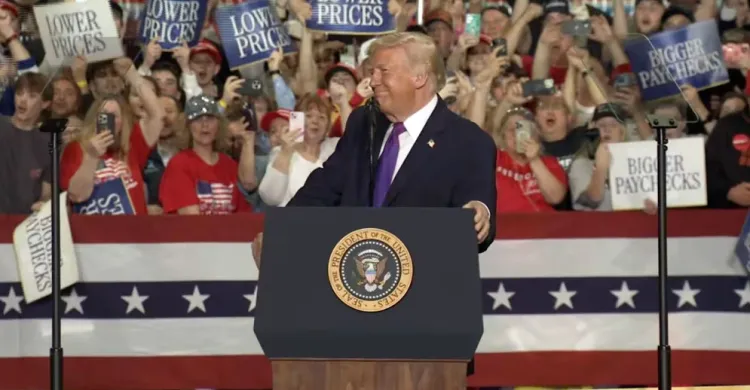 প্রমাণ ছাড়াই ইরানের বিরুদ্ধে যুদ্ধে জয়ের দাবি ট্রাম্পের