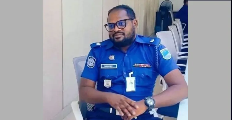 নরসিংদীতে চাঁদাবাজদের বিরুদ্ধে অবস্থান নেওয়া সেই এএসপি বদলি