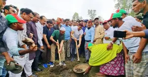 গোবিন্দগঞ্জে শিংজানি খাল খনন কাজের উদ্বোধন করলেন পানিসম্পদ প্রতিমন্ত্রী
