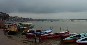 বারাণসীতে গঙ্গায় ইফতার বিতর্ক: মাংসের হাড় ফেলার অভিযোগে ১৪ জন গ্রেপ্তার
