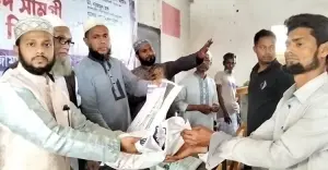 ঈদের আনন্দ ভাগাভাগি, বারহাট্টায় দুঃস্থদের মুখে হাসি ফুটাল জামায়াত