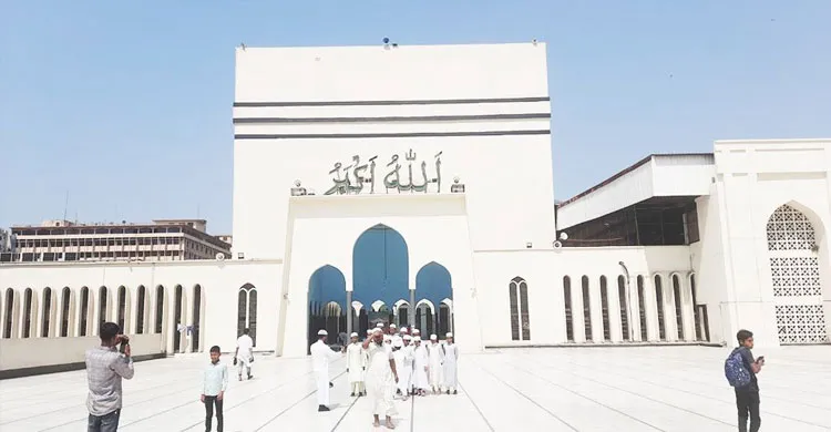 বায়তুল মোকাররমে ঈদের জামাতে ইমামতি করবেন যারা