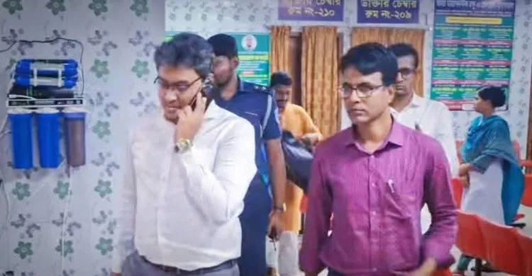 শ্রীপুরে স্বাস্থ্যসেবা অনিয়মে ভ্রাম্যমাণ আদালতের মোবাইল কোর্ট, দুটি হাসপাতালকে জরিমানা ও সিলগালা