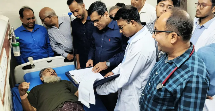 শহীদ মুগ্ধের পিতার চিকিৎসার খোঁজ নিলেন তারেক রহমান