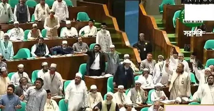 ‘জুলাই সনদ’ ইস্যুতে উত্তপ্ত সংসদ