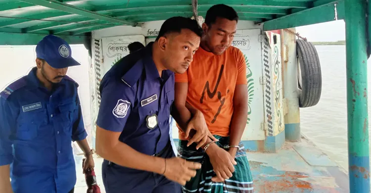 অবৈধ বালু উত্তোলনে কঠোর প্রশাসন: নিকলীতে জরিমানা ৫ লাখ