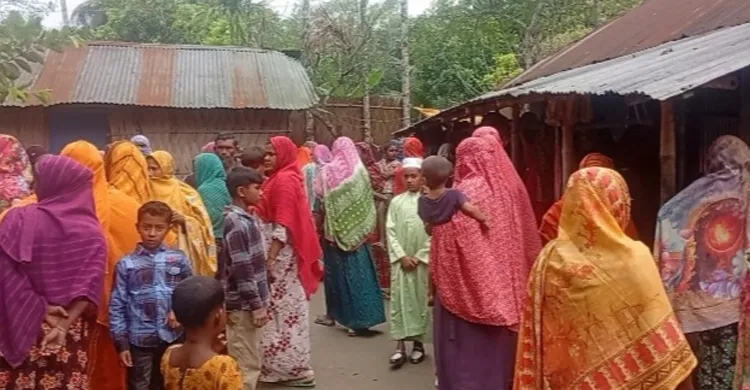 নড়াইলে সাড়ে তিন মাসের শিশুকে শ্বাসরোধে হত্যার অভিযোগ, মা আটক