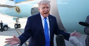 ইরান না চাইলেও হরমুজ প্রণালি শিগগিরই খুলবে : ট্রাম্প