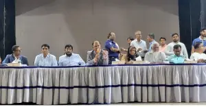 নরসিংদীর গণশুনানিতে বিভিন্ন শ্রেণিপেশার মানুষের সাথে মতবিনিময়ে চীফ প্রসিকিউটর