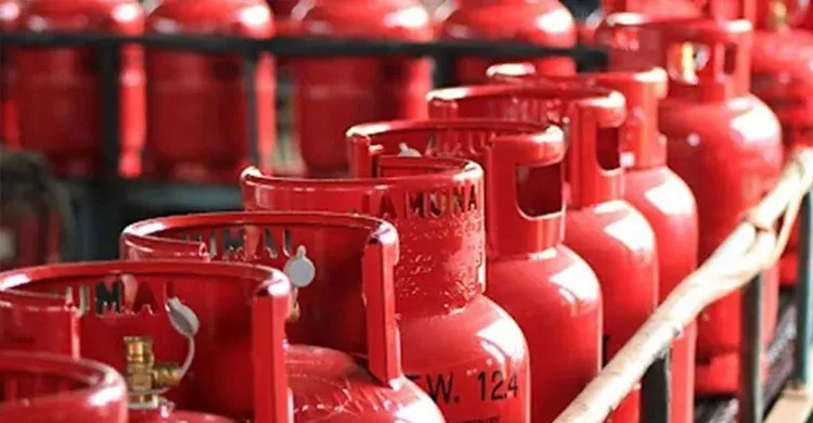 এবার বাড়ল এলপি গ্যাসের দাম