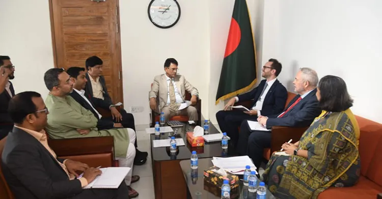 যুক্তরাজ্যে বাংলাদেশের শিক্ষার্থীদের উচ্চশিক্ষার সুযোগসহ শিক্ষাবৃত্তির ক্ষেত্র বিস্তৃত করার আহ্বান