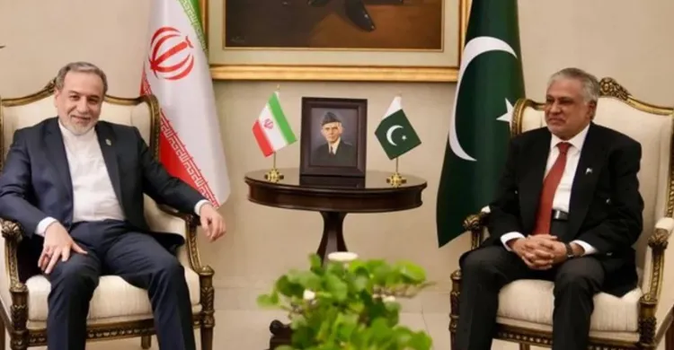 আব্বাস আরাঘচির সঙ্গে পাকিস্তানের পররাষ্ট্রমন্ত্রীর বৈঠক