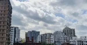 বৃষ্টিতে স্বস্তি ফিরেছে ঢাকার বাতাসে, কমেছে বায়ুদূষণ