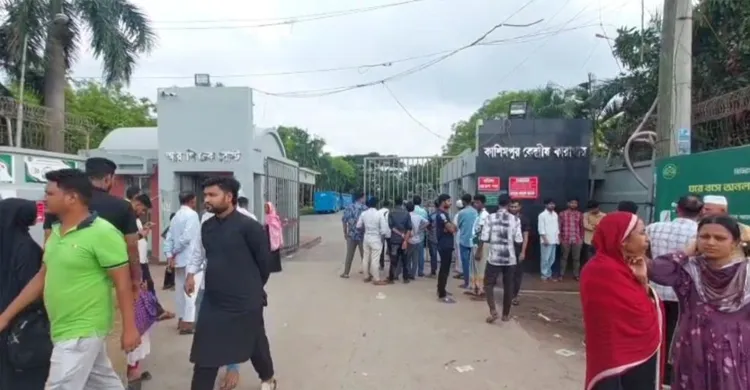 পিলখানা বিস্ফোরক মামলায় ৮ সাবেক বিডিআর সদস্য জামিনে মুক্ত