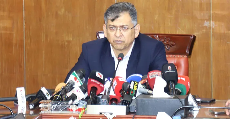 আইনশৃঙ্খলা পরিস্থিতি নিয়ন্ত্রণে সরকার কঠোর অবস্থানে: স্বরাষ্ট্রমন্ত্রী