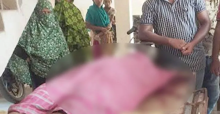 চিতলমারীতে গলাকেটে এক মুদি ব্যবসায়ীকে হত্যা
