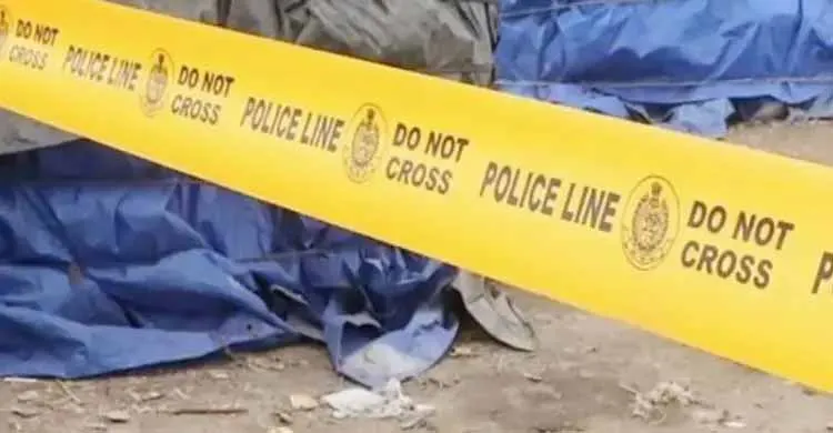 মহারাষ্ট্রে ঝড়-বৃষ্টিতে মন্দিরের দেওয়াল ধস, নিহত ৬