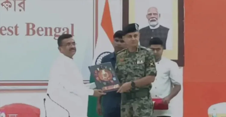 সীমান্তে কাঁটাতারের বেড়া নির্মাণে বিএসএফকে জমি দিল পশ্চিমবঙ্গ সরকার