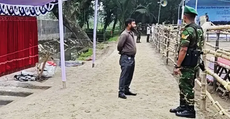 ত্রিশালে প্রধানমন্ত্রীর সফর ঘিরে কঠোর নিরাপত্তা