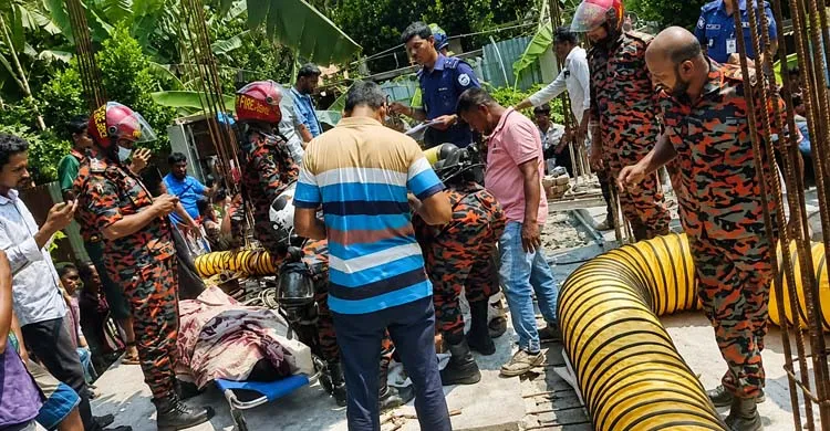 বরগুনায় সেফটি ট্যাংকের সেন্টারিং খুলতে গিয়ে ২ শ্রমিকের মৃত্যু