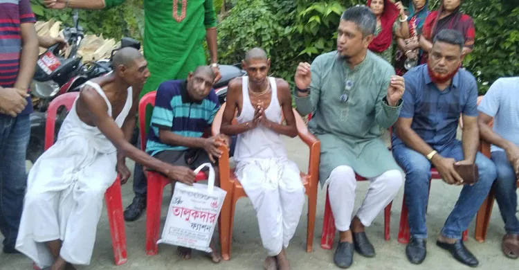 বাউফলে অসহায় তিন প্রতিবন্ধী ভাইয়ের পাশে বিএনপি, মানবিক উদ্যোগে প্রশংসায় এলাকাবাসী