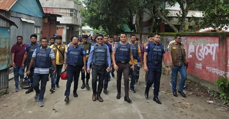নরসিংদীতে রক্তক্ষয়ী সংঘর্ষ, গুলিবিদ্ধ হয়ে নিহত ১