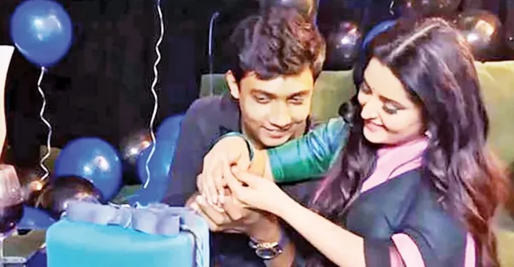 ডিবির সাবেক কর্মকর্তা গোলাম সাকলায়েনকে বাধ্যতামূলক অবসরে পাঠানোর সিদ্ধান্ত