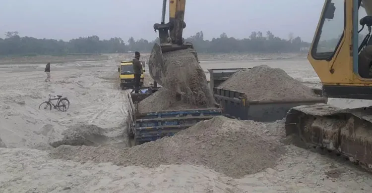 অবৈধ বালু উত্তোলনকে কেন্দ্র করে সংঘর্ষ, গুলিতে নিহত বিএনপি কর্মী