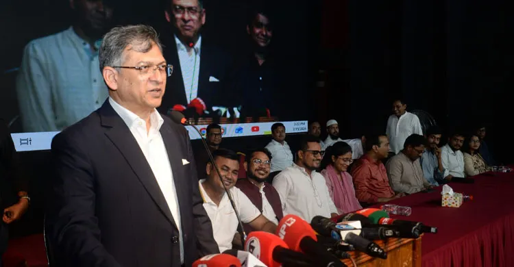 ফ্যাসিবাদের প্রত্যাবর্তন রুখতে জাতীয় ঐক্য অটুট রাখার আহ্বান স্বরাষ্ট্রমন্ত্রীর