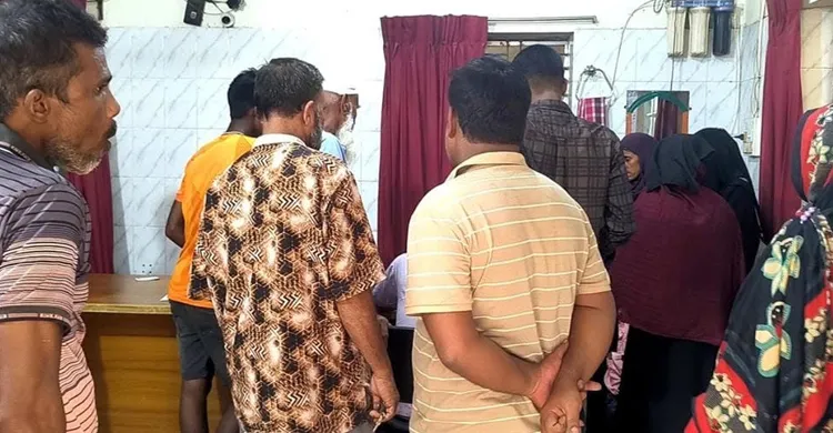 পাগলা কুকুরের কামড়ে শিশুসহ আহত ২৯
