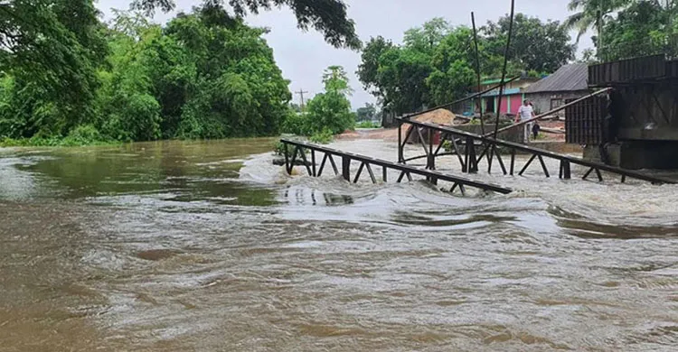 দেশজুড়ে বন্যা পরিস্থিতির অবনতির আশঙ্কা