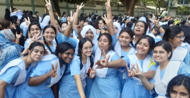 এসএসসি ও সমমানের ফল প্রকাশের তারিখ ঘোষণা