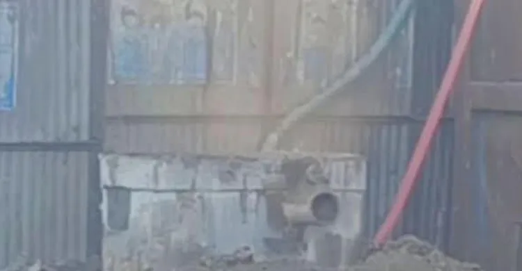 ঢাকা-যমুনা মহাসড়কে গ্যাস লাইনে ফাটল, যান চলাচলে ধীর গতি