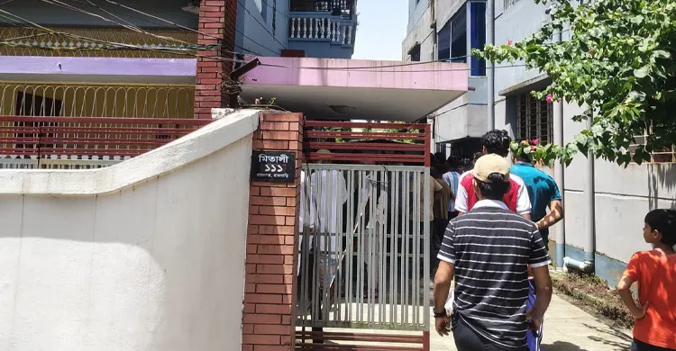 সিলেট নগরে স্বামী-স্ত্রী ও গৃহকর্মীর গলাকাটা মরদেহ উদ্ধার