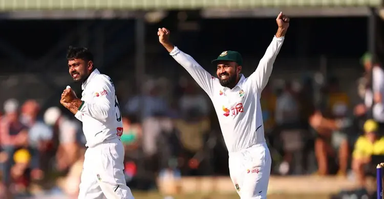 অস্ট্রেলিয়াকে হারাতে বাংলাদেশের দরকার ৫৭ রান