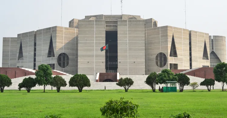 ৫৫ বছর পর বদলাচ্ছে বাংলাদেশের অর্থবছর