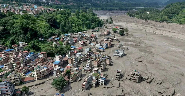 ভয়াবহ বন্যায় তছনছ নেপালের রসুয়া, নিহত ৯৫, নিখোঁজ শত শত পর্যটক