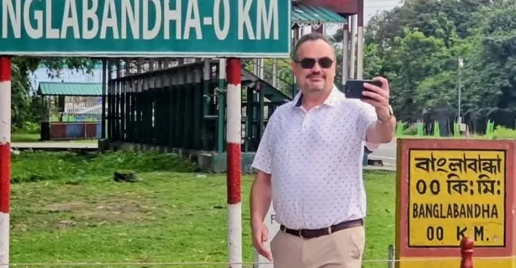 পঞ্চগড় জিরো পয়েন্ট পরিদর্শন করলেন মার্কিন রাষ্ট্রদূত