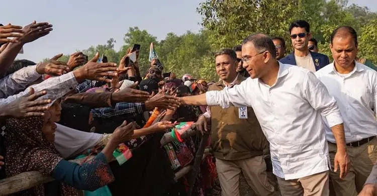 কঠিন পরিস্থিতি সামলে বিএনপি যেভাবে বারবার ঘুরে দাঁড়ায়